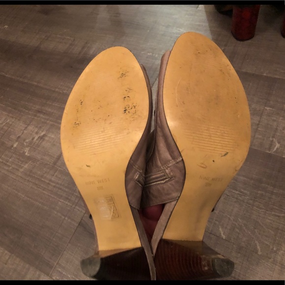 Heels - Picture 4 of 5